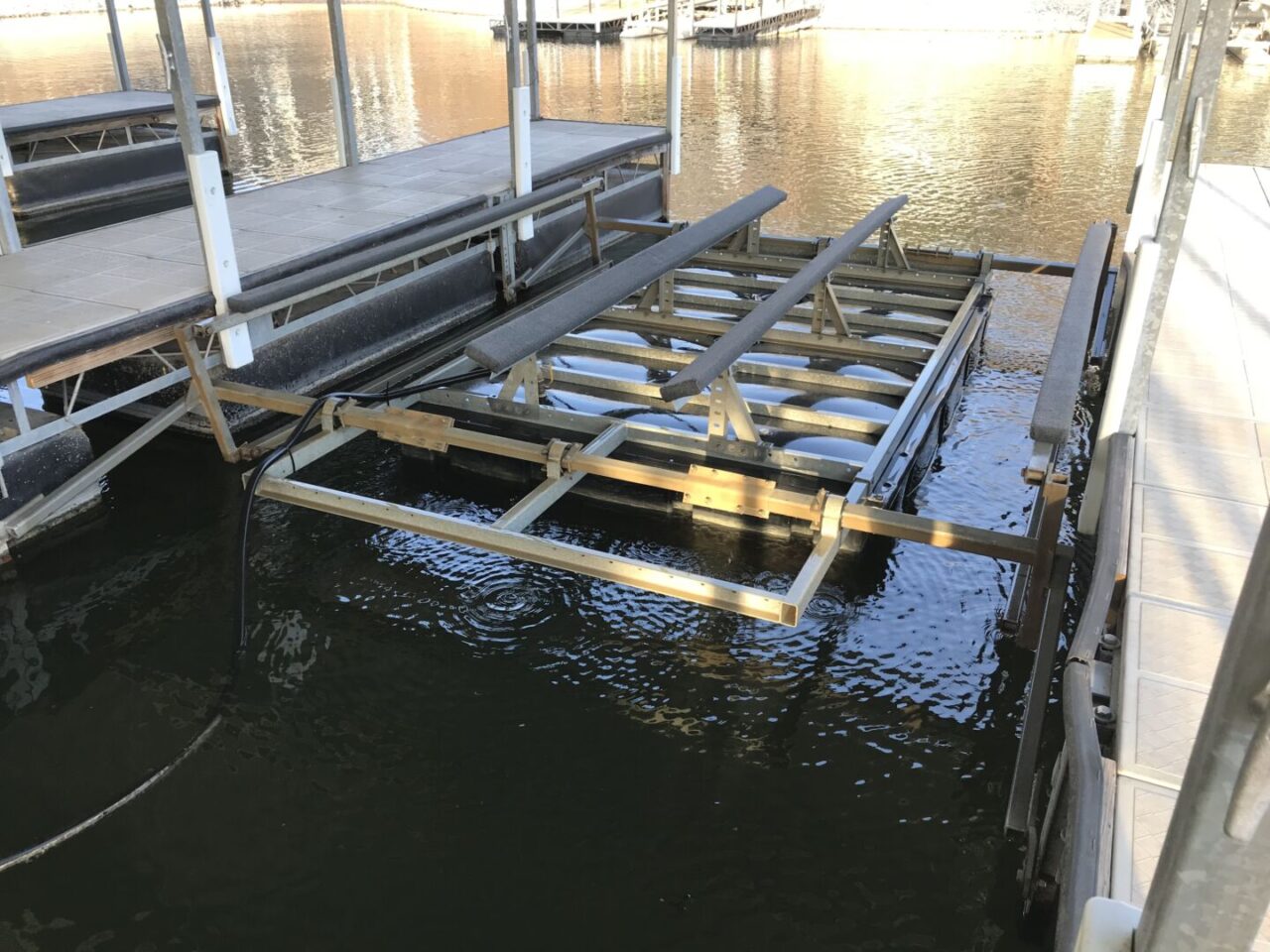 8000LB Fibersteel - Dock Dealers - Used Docks, Lifts For Sale at the ...